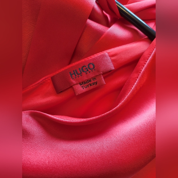 HUGO BOSS Satin V-Neck Dress With Back-Neck Tie Detail, Size 4, Colour: Red - Picture 6 of 6